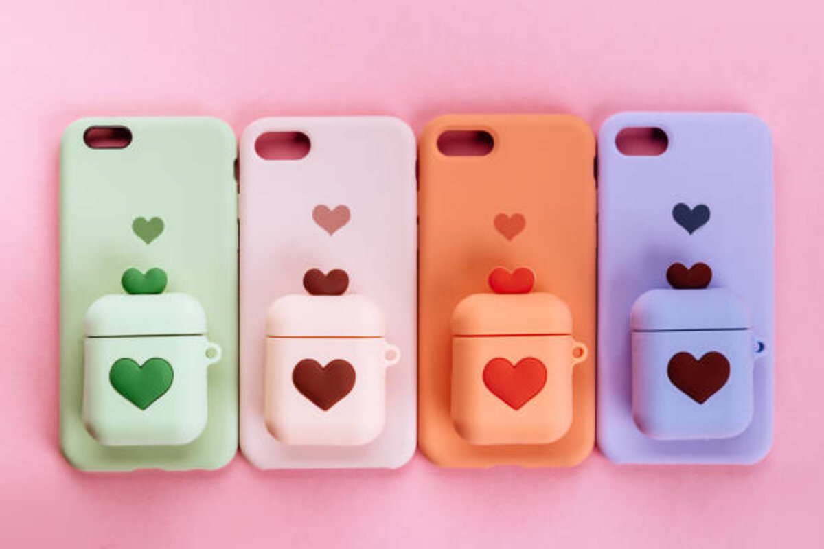 Top 5 Phone Cases That Are Both Durable and Beautiful 9 Phone Cases That Are Both Durable and Beautiful